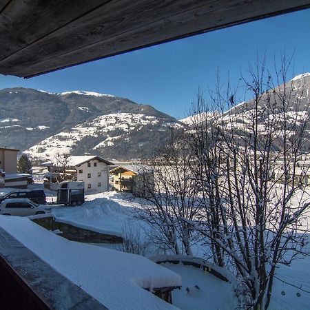 Beautiful Flat In Kaltenbach Near The Ski Area Екстер'єр фото