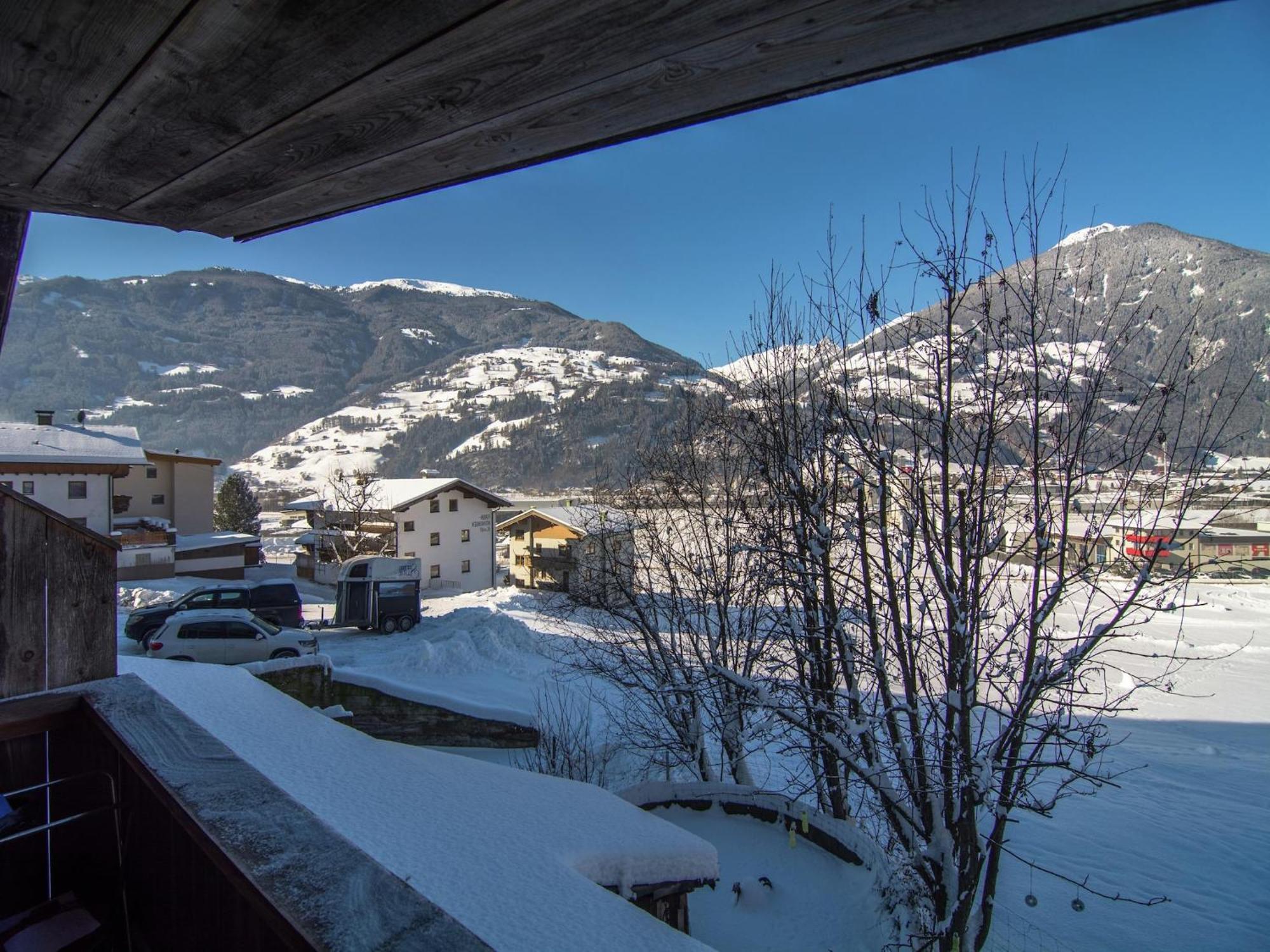 Beautiful Flat In Kaltenbach Near The Ski Area Екстер'єр фото