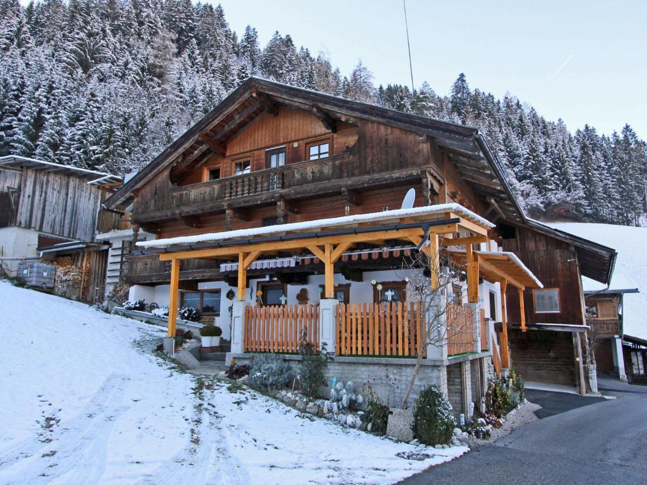 Апартаменти Beautiful Flat In Kaltenbach Near The Ski Area Екстер'єр фото